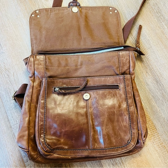 The Sak Ventura Brown Leather Convertible Backpack/Shoulder Bag - Picture 5 of 8